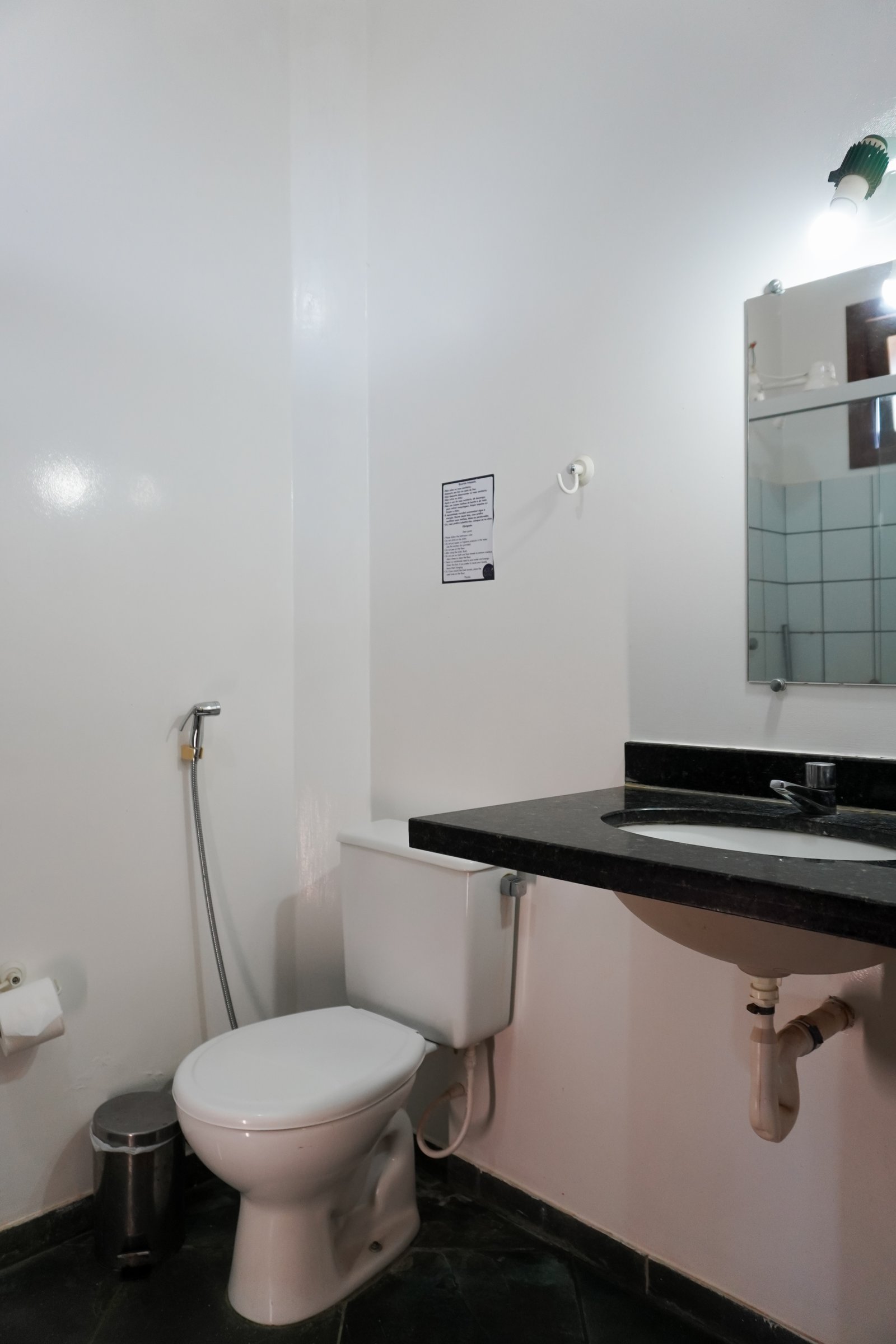 Apartamento Quíntuplo - Banheiro